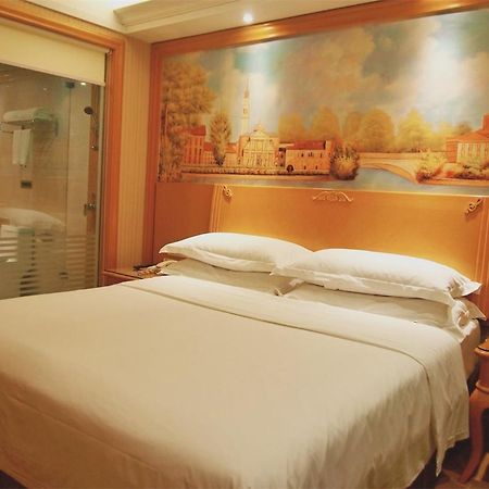Vienna Hotel Shenzhen Nanshan Yilida Exterior photo