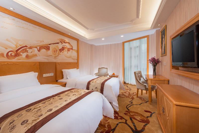 Vienna Hotel Shenzhen Nanshan Yilida Exterior photo