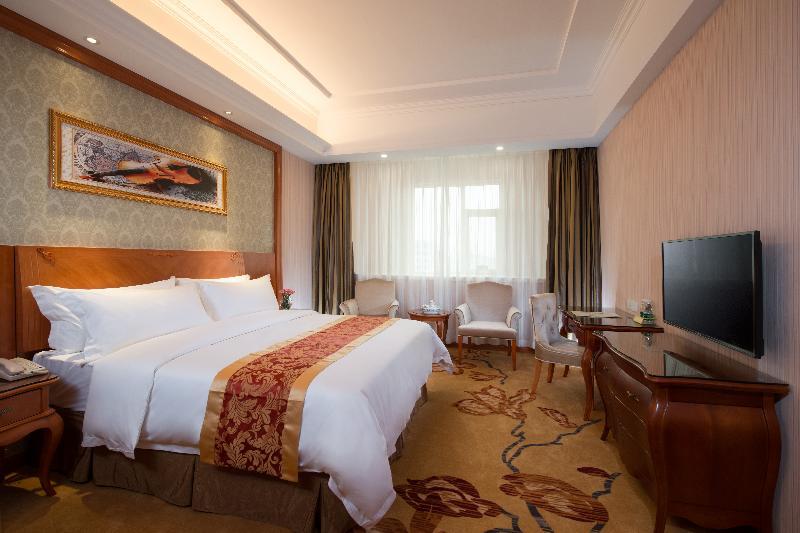 Vienna Hotel Shenzhen Nanshan Yilida Exterior photo